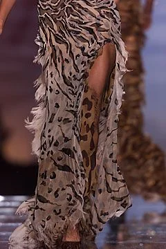 Look 100